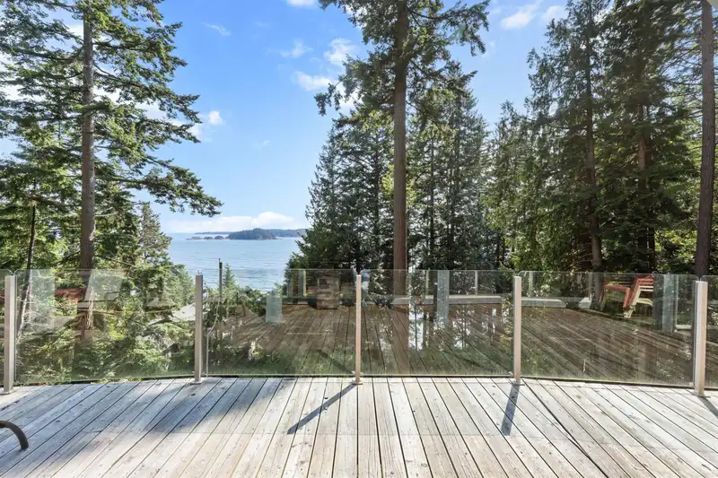 304 ESPLANADE ROAD - photo 2 of 40