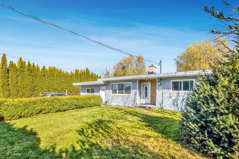 41965 YARROW CENTRAL ROAD - photo 3 of 23