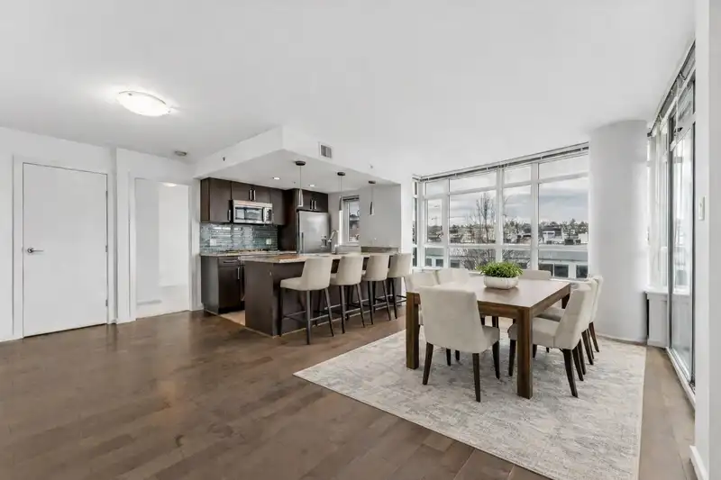 503 89 W 2ND AVENUE - photo 1 of 30
