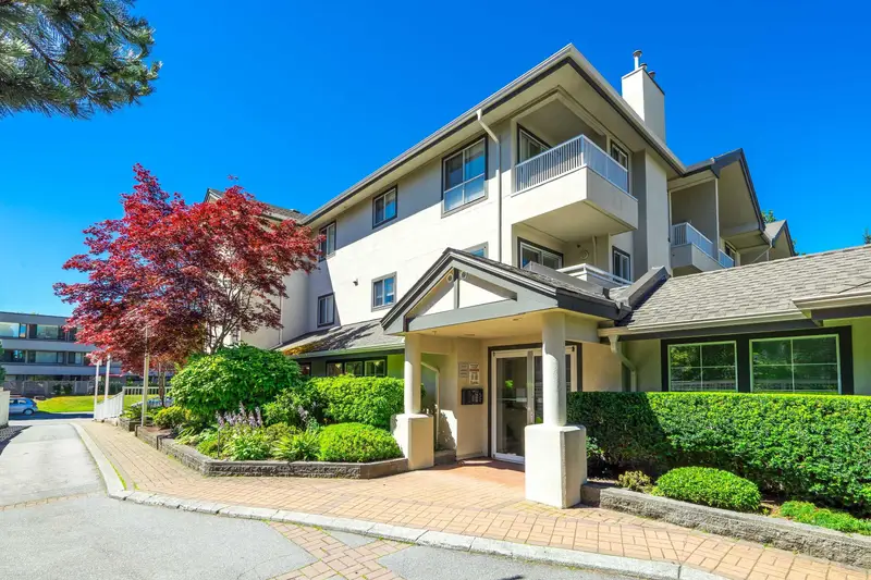 111 15272 20 AVENUE - photo 1 of 25