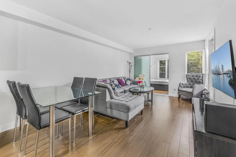 202 13740 75A AVENUE - photo 2 of 21