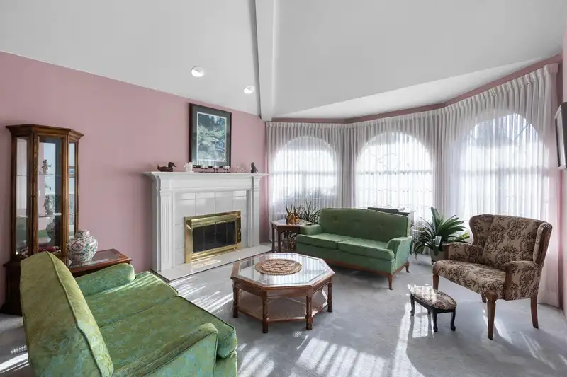 2826 THIMBLEBERRY COURT - photo 4 of 35