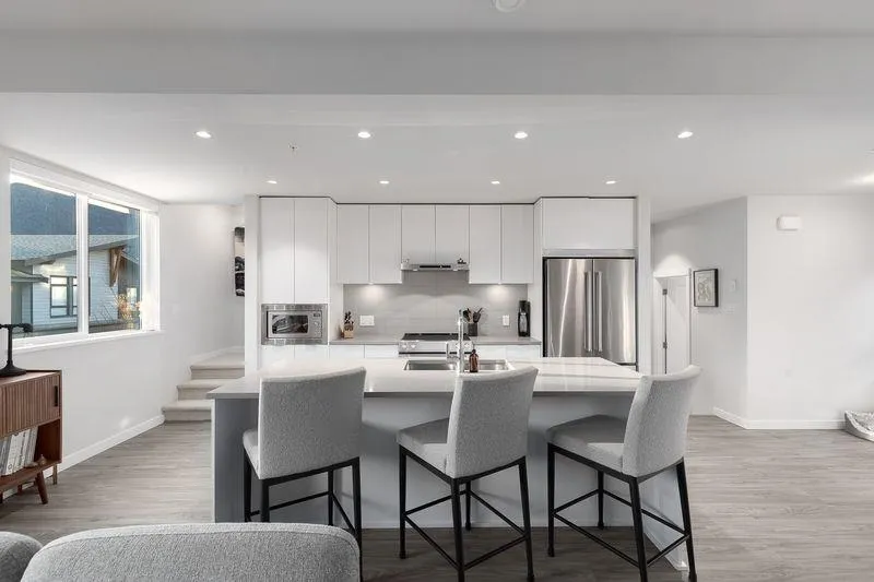 41224 HIGHLINE PLACE - photo 1 of 25