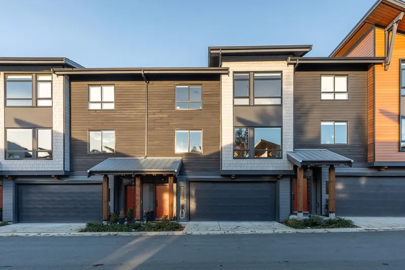 41224 HIGHLINE PLACE - photo 3 of 25