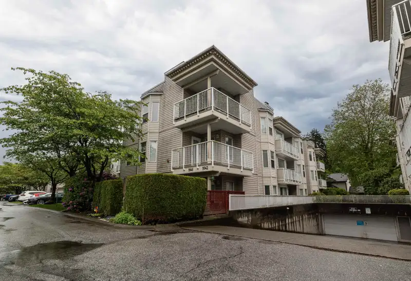 209 9942 151 STREET - photo 1 of 15