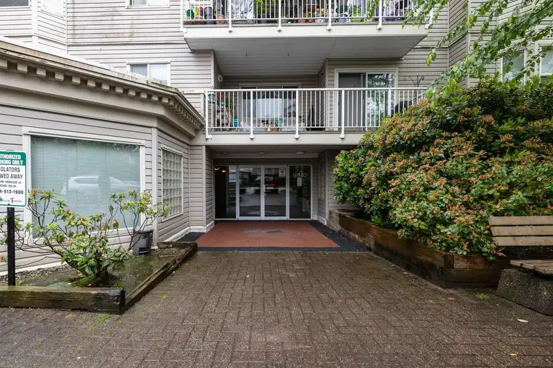 209 9942 151 STREET - photo 2 of 15
