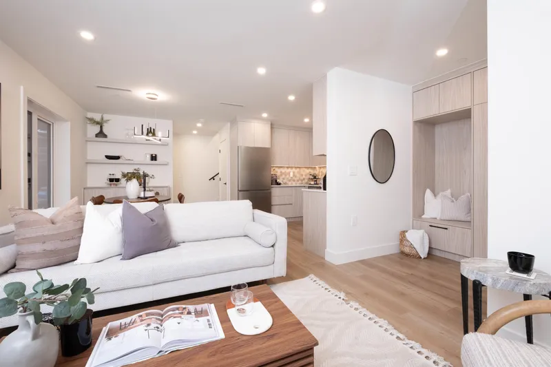 2665 E PENDER STREET - photo 1 of 16