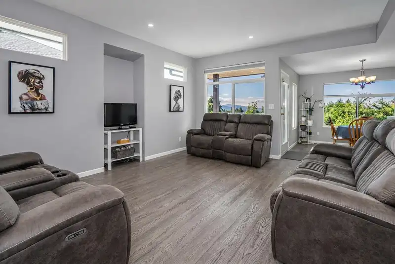 33764 BLUEBERRY DRIVE - photo 4 of 39