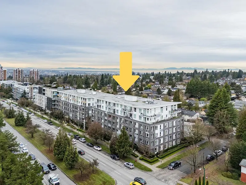 501 6633 CAMBIE STREET - photo 4 of 25