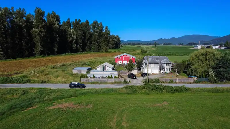 8309 THOMPSON ROAD - photo 1 of 2