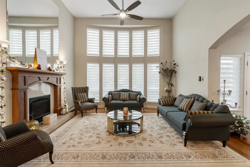 14330 82 AVENUE - photo 3 of 25