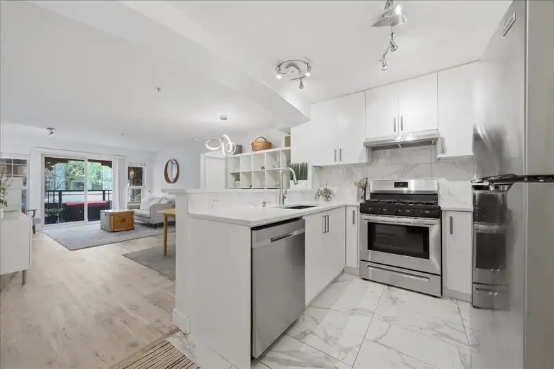 310 2966 SILVER SPRINGS BOULEVARD - photo 2 of 39