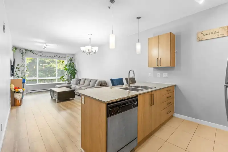 208 2943 NELSON PLACE - photo 3 of 40