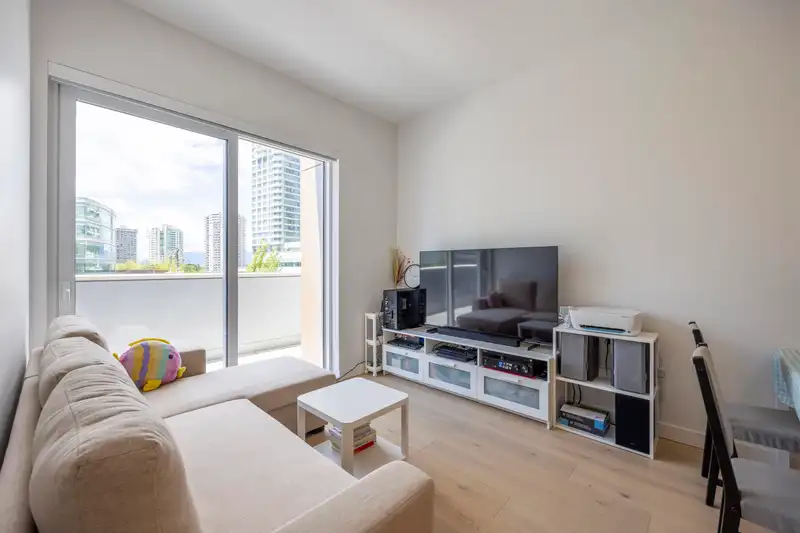 301 6000 MCKAY AVENUE - photo 1 of 40