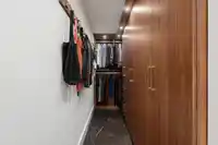 303 988 RICHARDS STREET - thumbnail 18