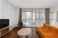 303 988 RICHARDS STREET - thumbnail 4