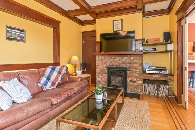 3422 - 3424 W 2ND AVENUE - photo 4 of 40