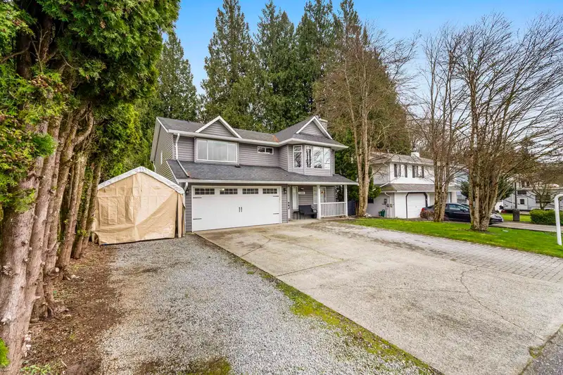 11888 249 STREET - photo 3 of 40