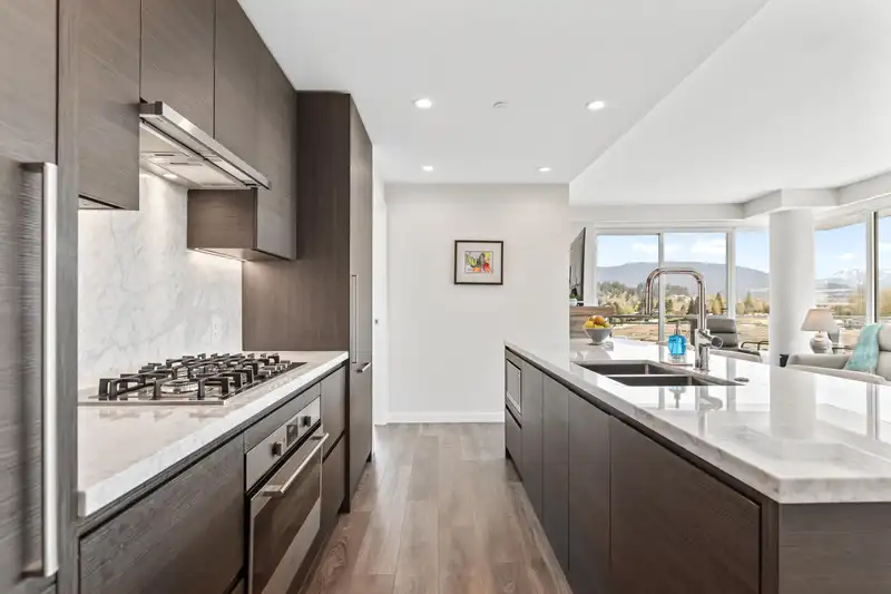 1702 308 MORRISSEY ROAD - photo 3 of 40