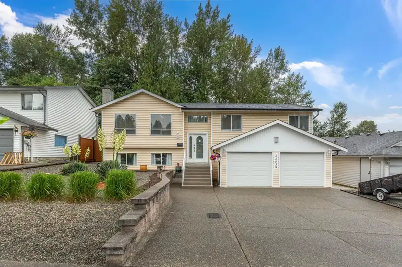 33039 MALAHAT PLACE - photo 1 of 40