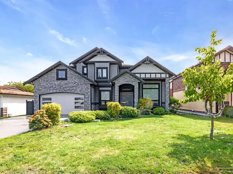 7876 119A STREET - photo 1 of 1