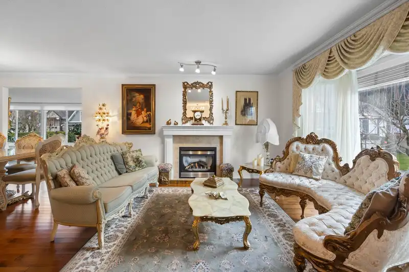 41 349 WALNUT AVENUE - photo 3 of 40