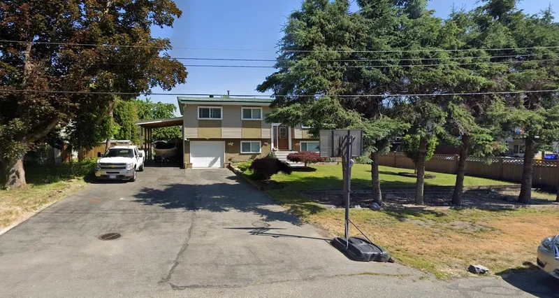 27291 29 AVENUE - photo 2 of 5