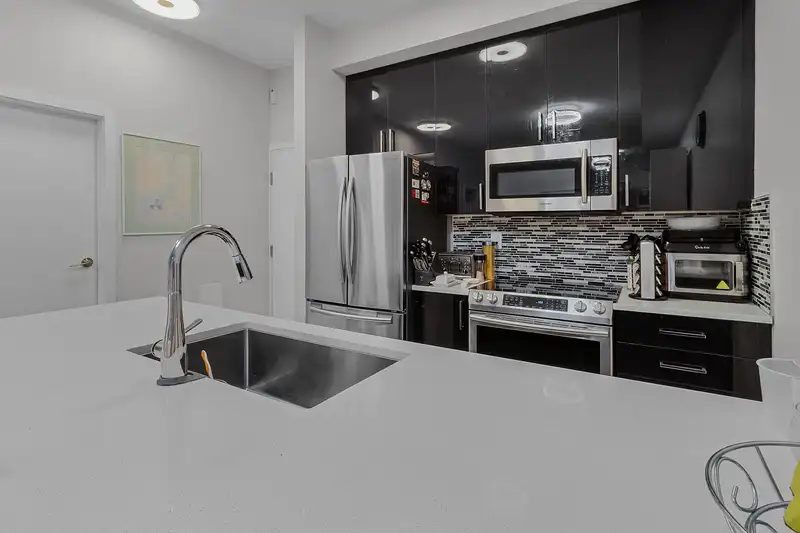 107 10088 148 STREET - photo 1 of 21