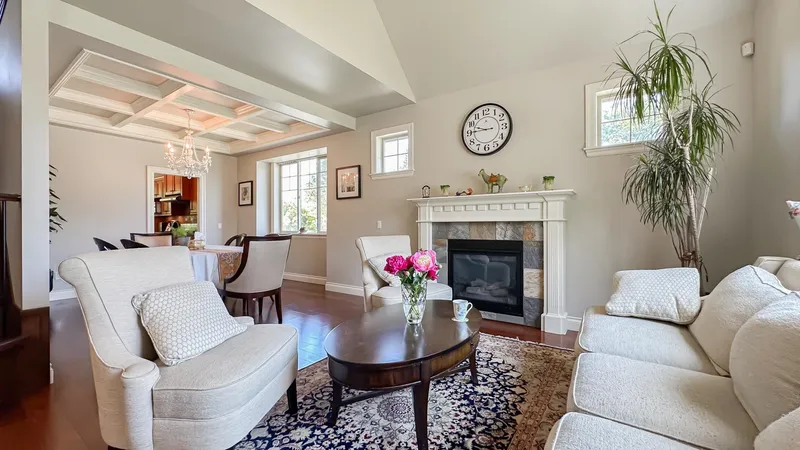 5487 HARDWICK STREET - photo 4 of 25