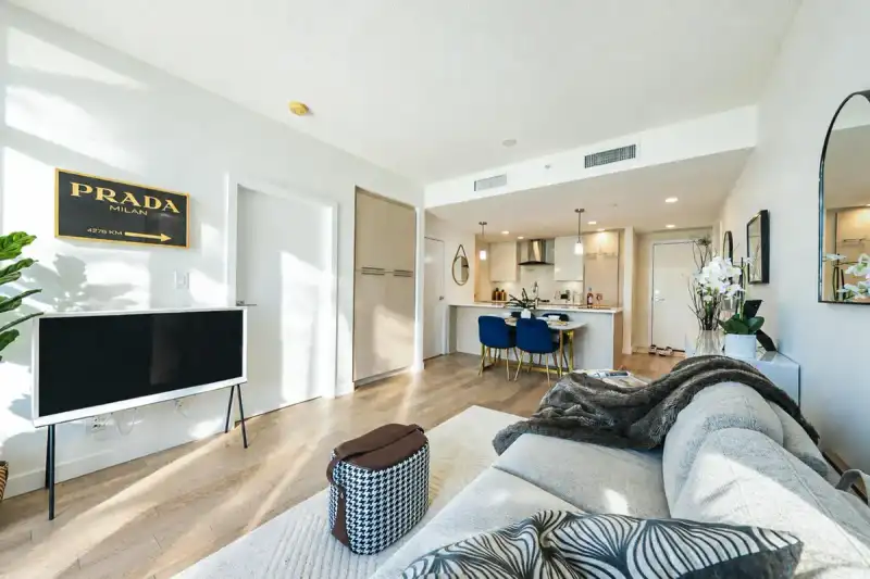 304 4963 CAMBIE STREET - photo 1 of 24