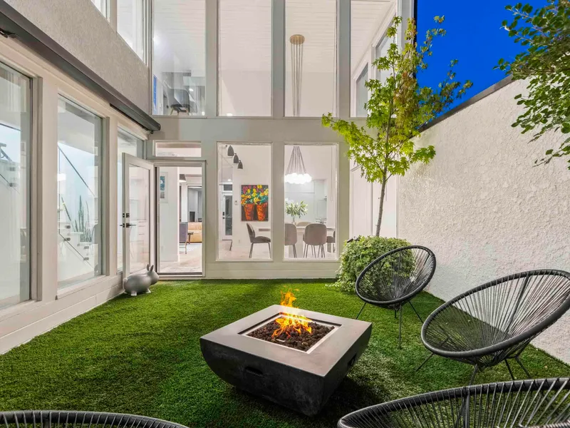 4615 W 7TH AVENUE - photo 1 of 25