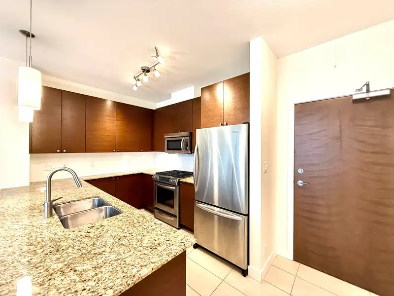 419 101 MORRISSEY ROAD - photo 2 of 36