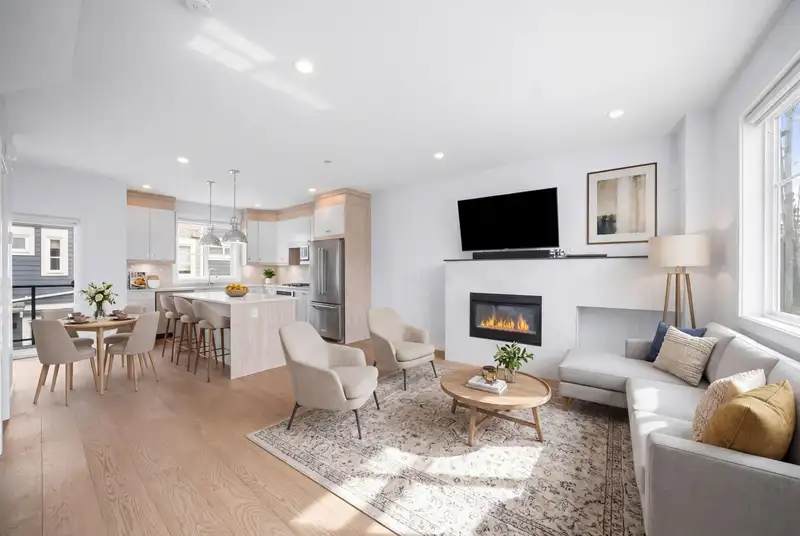 7 5377 8A AVENUE - photo 1 of 34