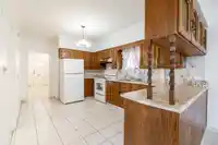 2604 E 19TH AVENUE - thumbnail 9