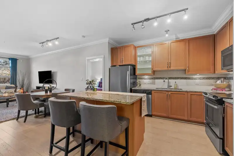 107 20861 83 AVENUE - photo 3 of 26