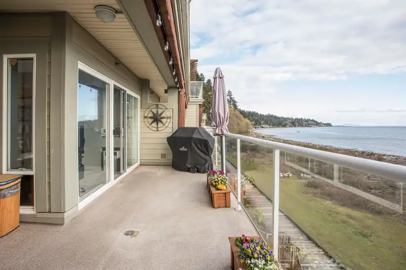 308 1120 TSATSU SHORES DRIVE - photo 1 of 38