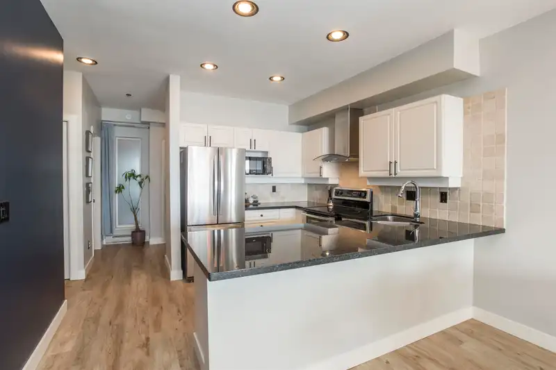 308 1120 TSATSU SHORES DRIVE - photo 4 of 38