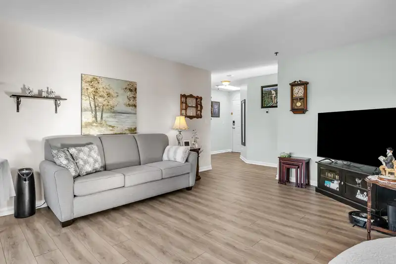302 33535 KING ROAD - photo 3 of 39