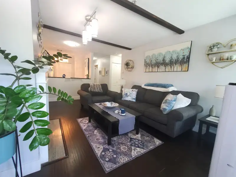 208 2964 TRETHEWEY STREET - photo 2 of 10
