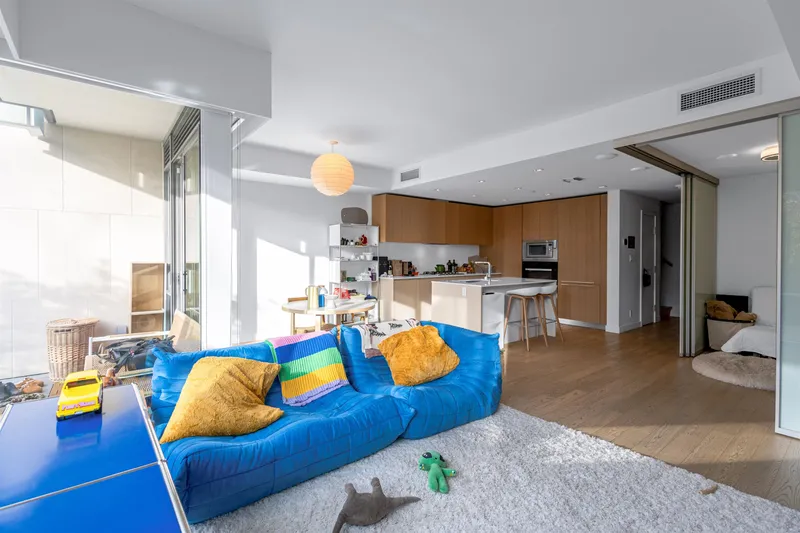 104 6622 PEARSON WAY - photo 4 of 21