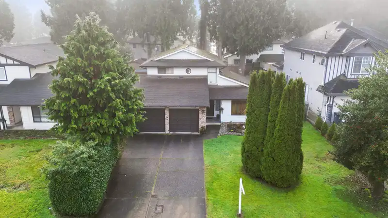 12920 68 AVENUE - photo 3 of 28