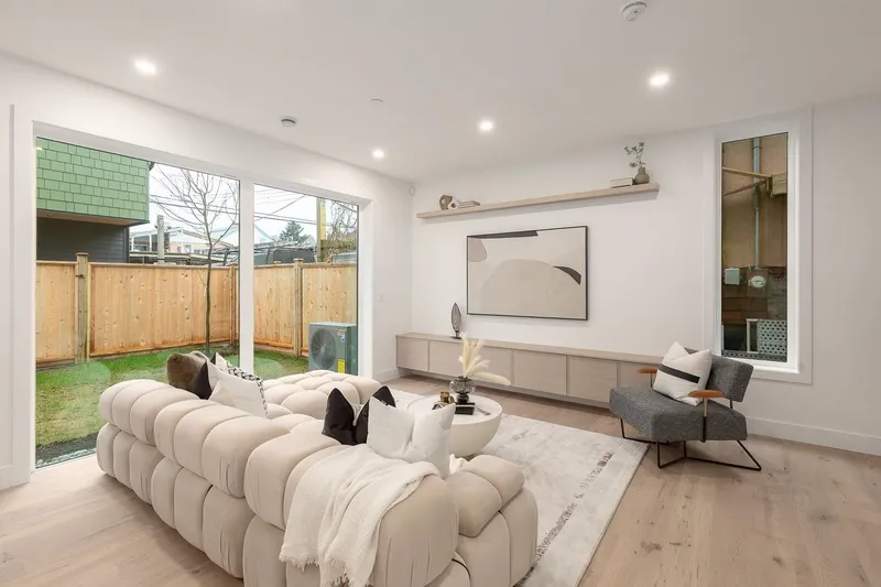 462 E 17TH AVENUE - photo 3 of 23