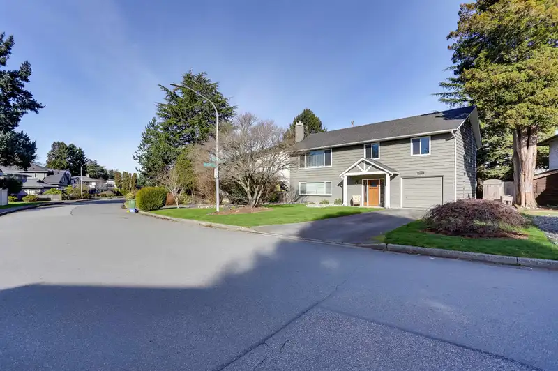 8271 ROSEHILL DRIVE - photo 1 of 35