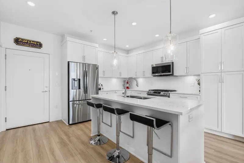 406 11865 227 STREET - photo 4 of 25