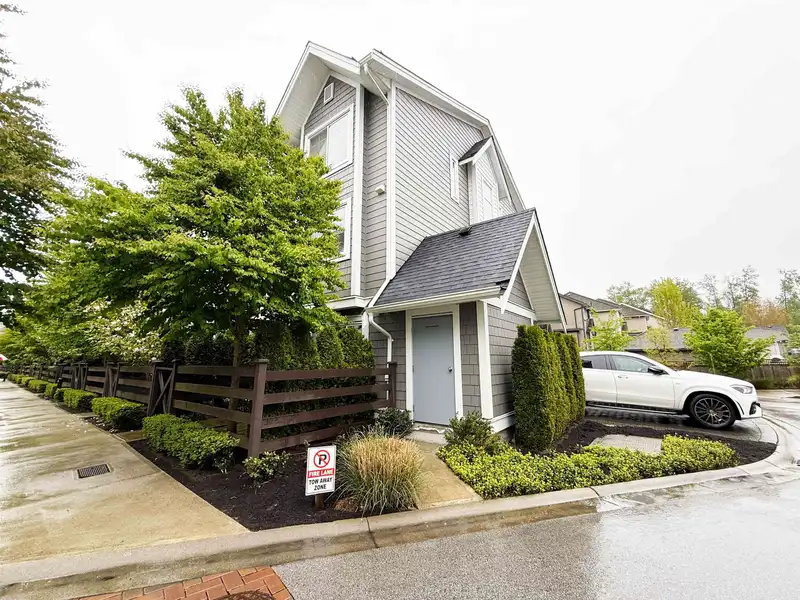 50 14541 WINTER CRESCENT - photo 2 of 40