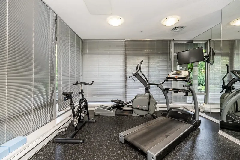 1801 5639 HAMPTON PLACE - photo 3 of 25