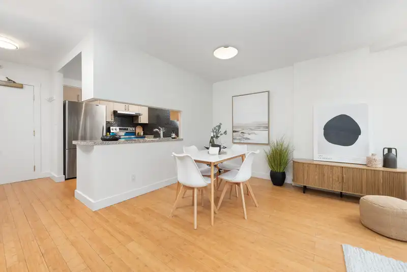 11D 199 DRAKE STREET - photo 4 of 30