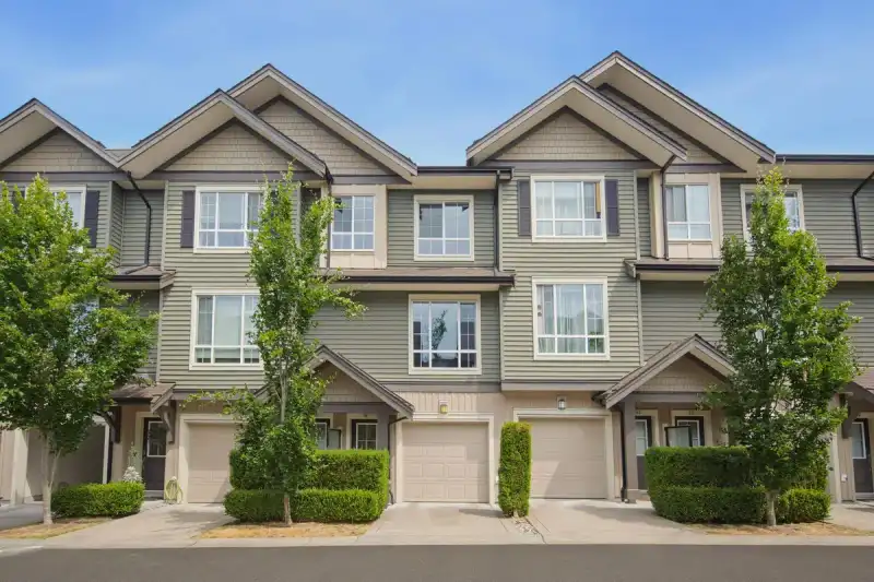 51 4967 220 STREET - photo 1 of 39