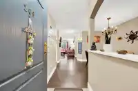 209 15298 20 AVENUE - thumbnail 2