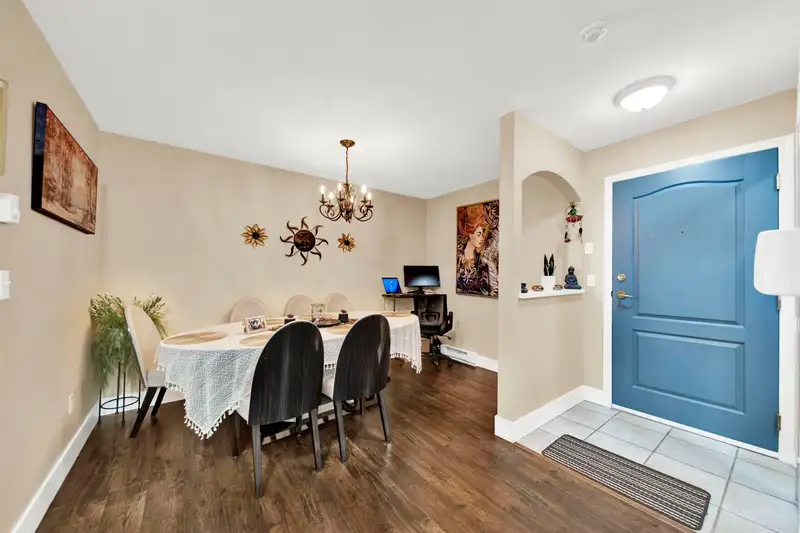 209 15298 20 AVENUE - photo 4 of 30